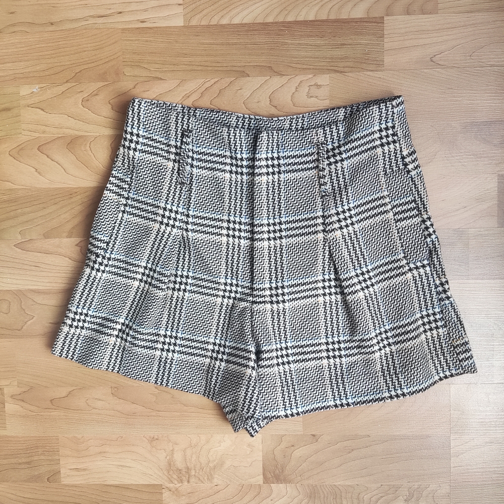 Zara Preppy Houndstooth Highwaisted Shorts